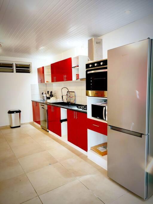 Le Rimini Apartment Le Carbet Bagian luar foto